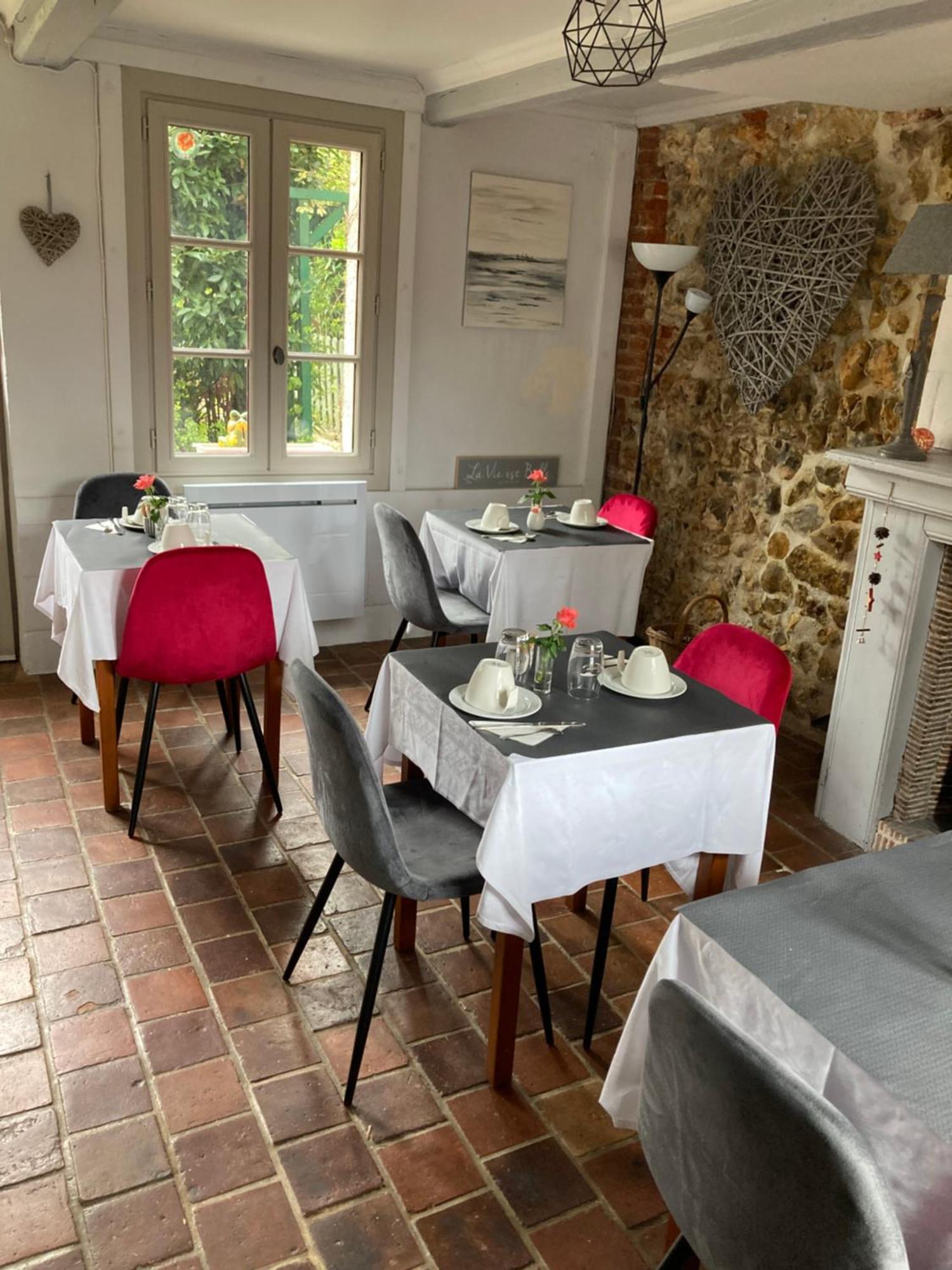 Les chambres d'hôtes Le Val d'Honfleur Équemauville Exterior foto